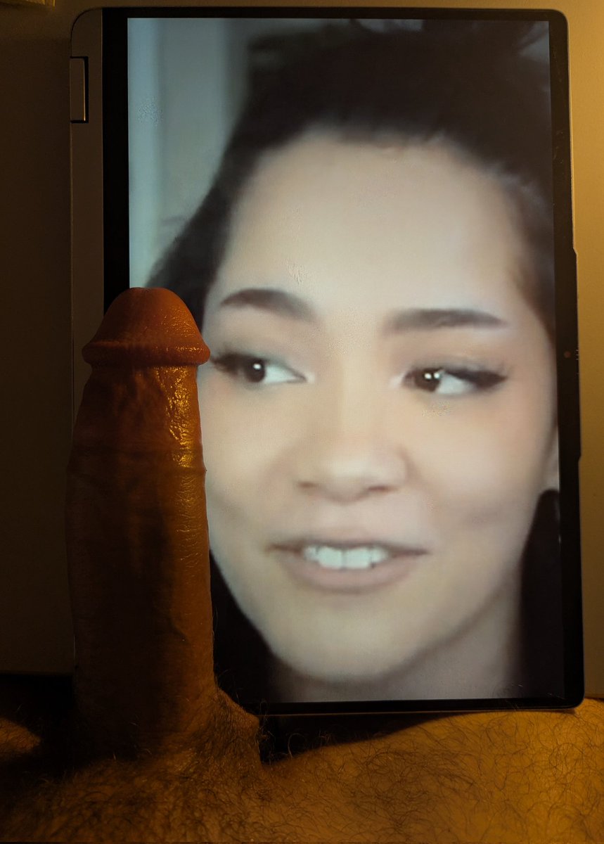Bwceotrib's tweet photo. Cinnas forehead makes her cumface just perfect 
#cocktribute #tribute #german #bwc https://t.co/mjoN3zLC8u