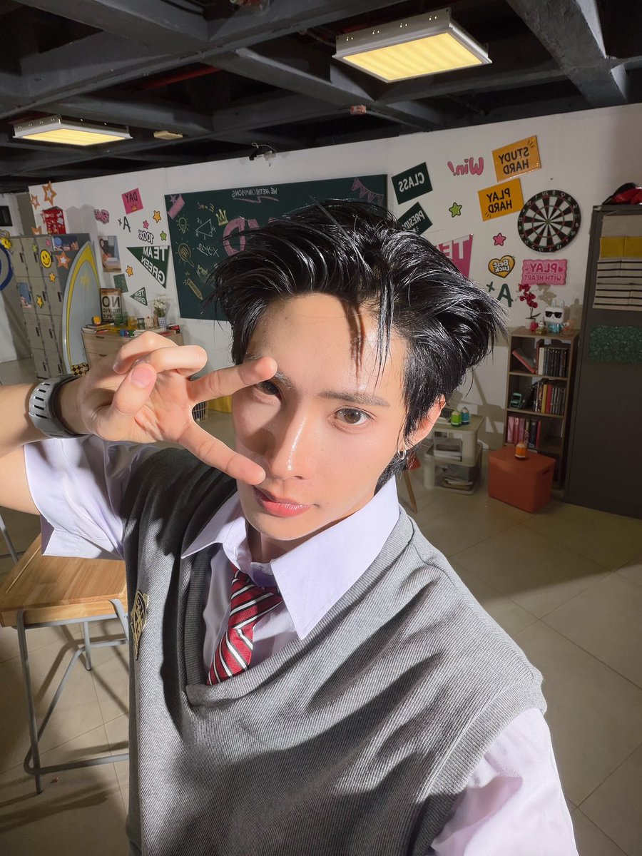 TutorKrp's tweet photo. เด็กดีมาโรงเรียนเช้า ตั้งใจเรียน ไม่ดื้อไม่ซน มาเช็คชื่อแล้วครับ

DOMUNDI SPORTS 2026
#DMDSPORTDAY2026 https://t.co/k7H5oMLMg8