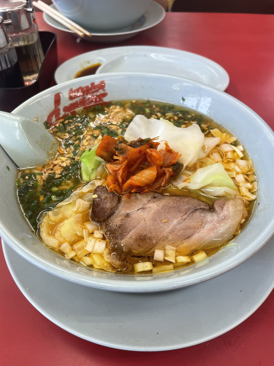 xFeyris__'s tweet photo. 旨辛スタミナラーメンうまくねぇ！！！ https://t.co/yaFZFlqjvt