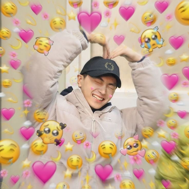 jjongBerry7's tweet photo. @semi_kun99 Awww 🥺 let me give you a hug 🫂 
( Don't be sorry it's not like it's your fault i hope that the rest of your day will be excited and filled with love and a lots of happiness 🌻🧿)

BELIFT STOP THE NEGLECT
#ENtwined_As_Seven
#Boycott_HYBE_For_Misconduct https://t.co/8kKlwROL8s
