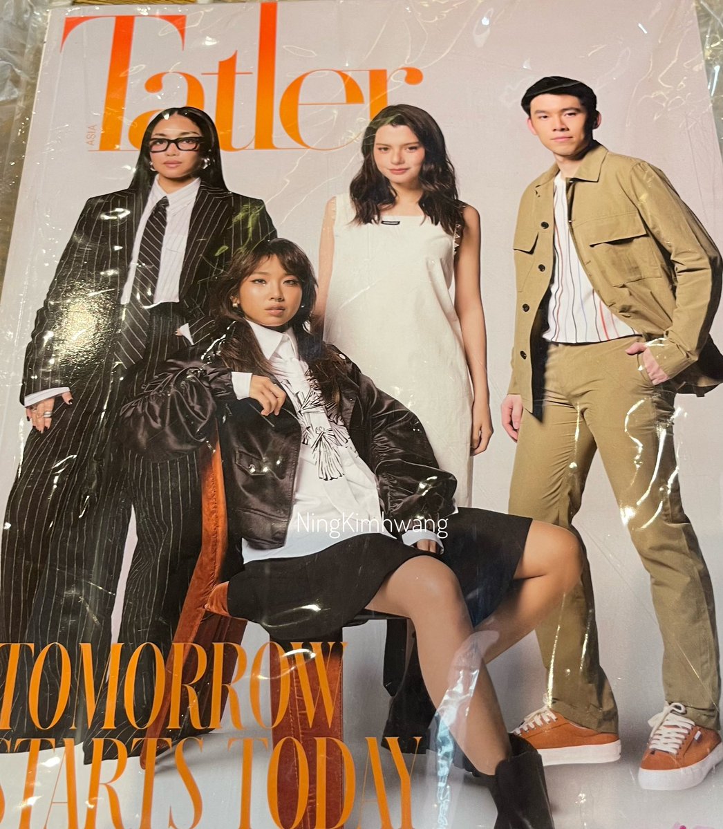 LOvSoshi's tweet photo. อร๊ายยยยย ได้เล่มTatlerแล้ว เจอในซอยแถวบ้านด้วย 🥰💕 ชอบทัศนคติของน้องเบคกี้จัง

#TatlerGenT2026 #TatlerGenTxJAI #TatlerThailand #JAIbyOneSiam
#Beckysangels #BeckyArmstrong https://t.co/WG3BPNayye