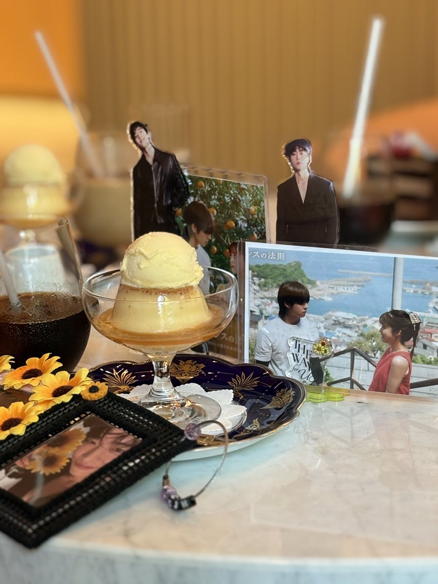 march5833's tweet photo. ファンミって普段食べない美味しいものも食べれる日だよね😂💕
 #CHAEst https://t.co/abwTha9BI0