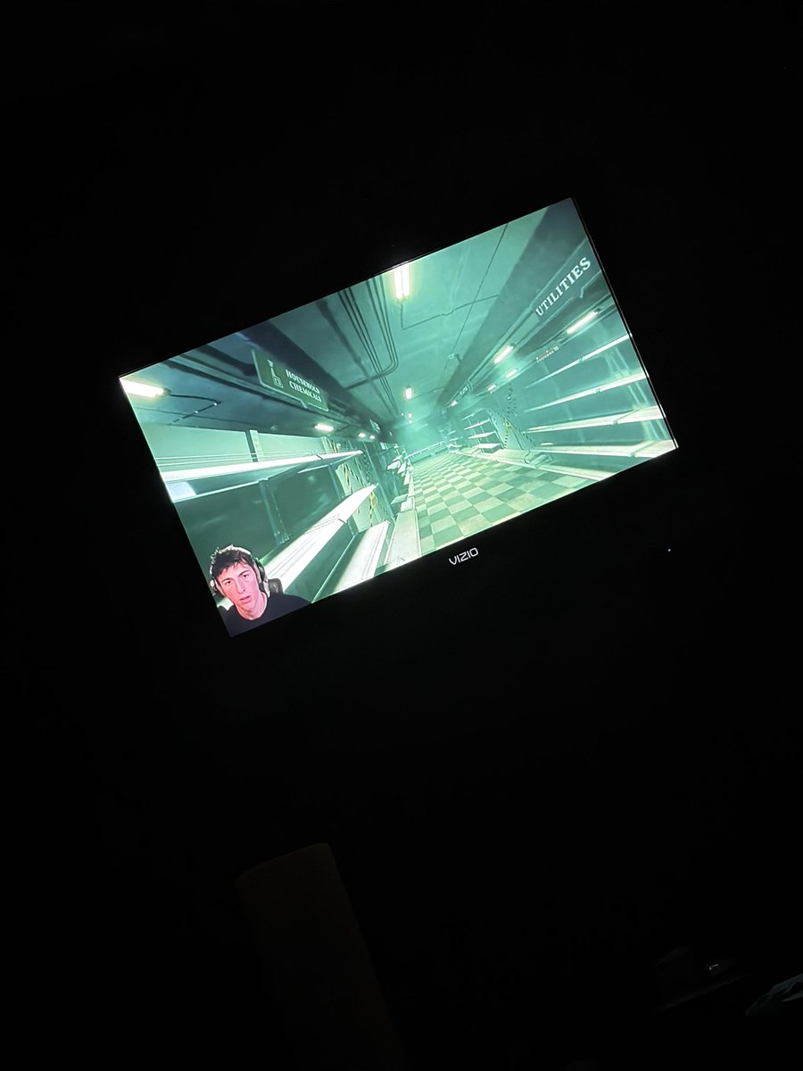 edgarswirl's tweet photo. @3fsYt i jusr lost my virginity with your video playing in the background https://t.co/3UwuEFdbLD