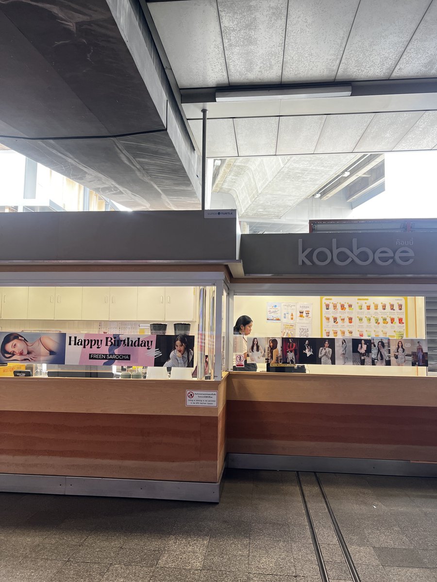 ppatyadav's tweet photo. Check innn Kobbee Phyathai station💖🤟🏻✨

#2841ProjectForFreen
#srchafreen https://t.co/YkjrU8lcfr