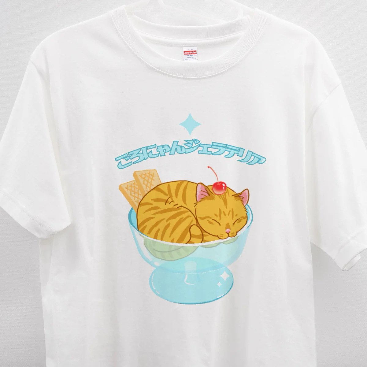 X-এ Tシャツトリニティ【公式】: 
