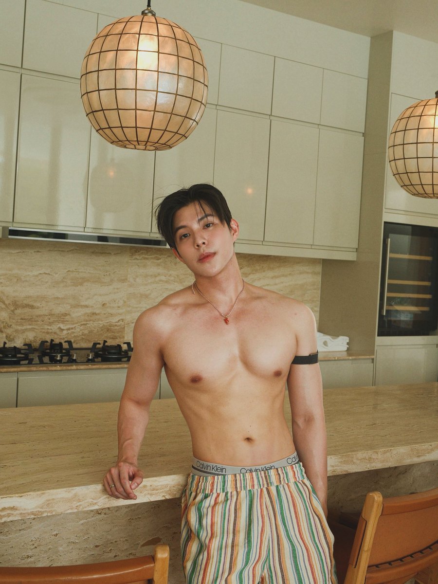 musclebangkok's tweet photo. หมอฟันที่หล่อมาก https://t.co/SyVjcOsSVO