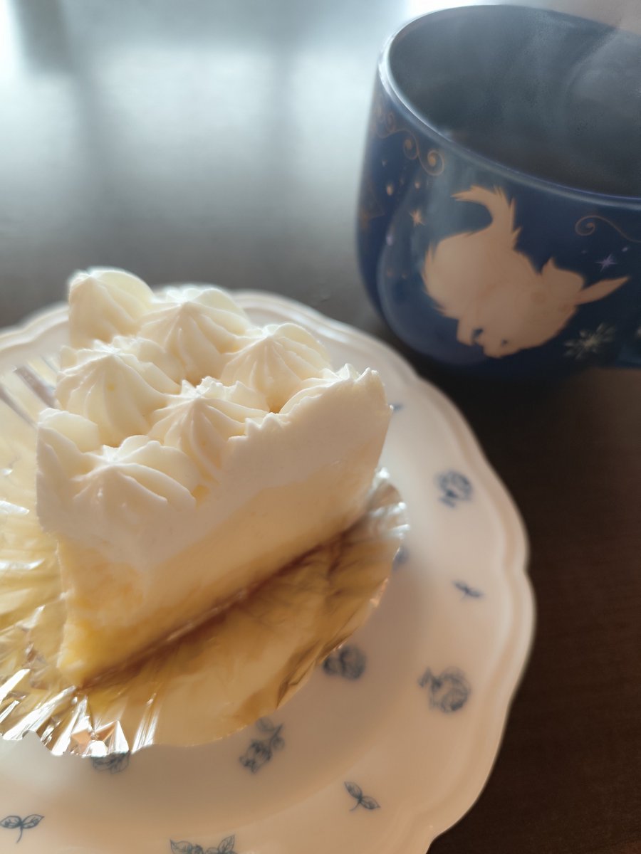 kinosespika's tweet photo. 誕生日だったのでレアチーズケーキ食べました(っ˘ڡ˘ς)🍰🩷

久しぶりのケーキ美味しかったなぁ。 https://t.co/jLawfO3VOv