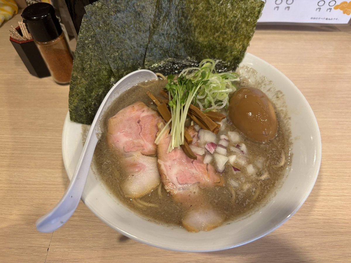 tsume_amazu's tweet photo. 久々の頃場うめぇす https://t.co/zofYgbuZUE