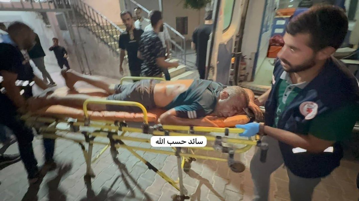 DropSiteNews's tweet photo. 🔵 The moment an Israeli warplane struck a home in northern Gaza, wounding several Palestinians, including an elderly man, according to Shehab News. https://t.co/0biUNxPmTP