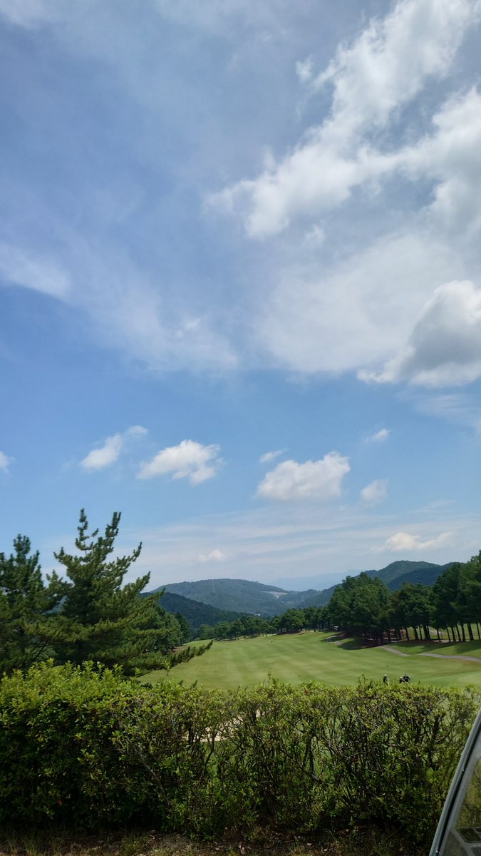RideOsaka's tweet photo. 初ゴルフ https://t.co/DiyfuEv5sN
