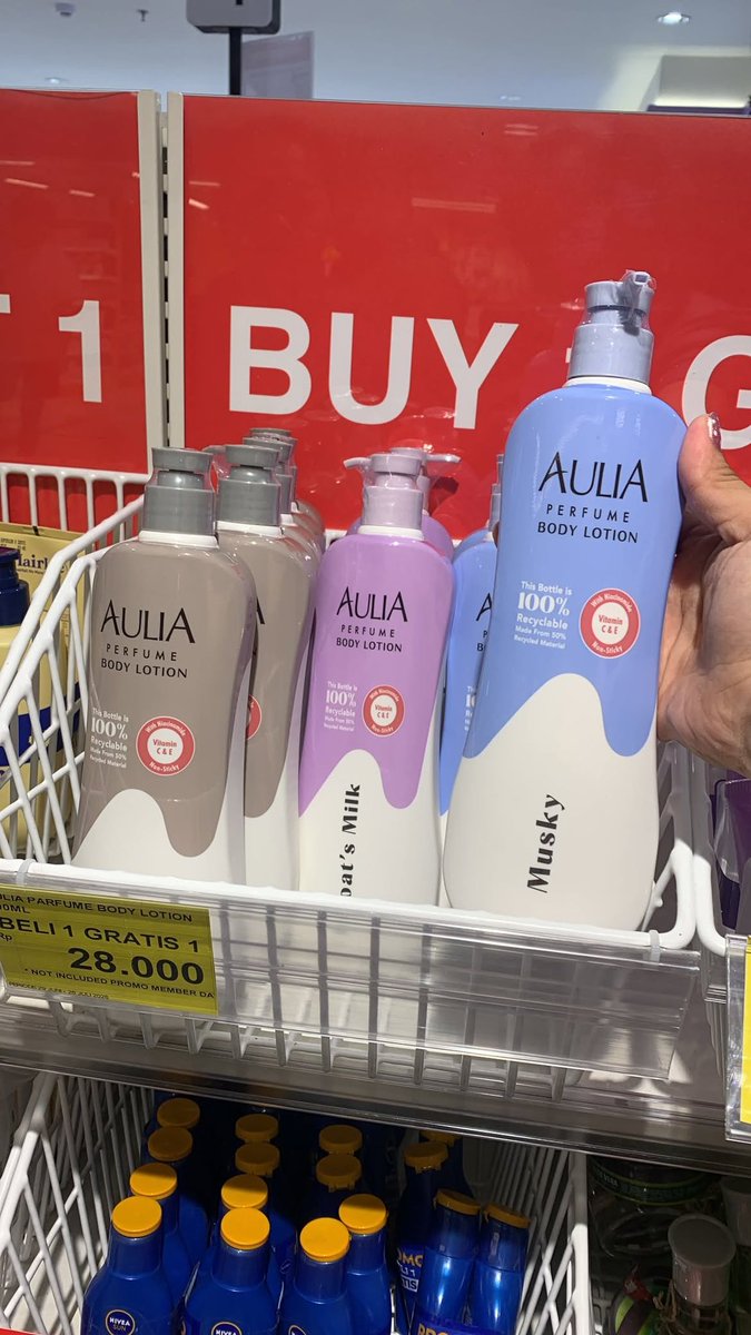 icewmatchaa's tweet photo. GUYS TERNYATA DI AEON MASIH B1G1 WOY😭 https://t.co/uxTqKPS7Io
