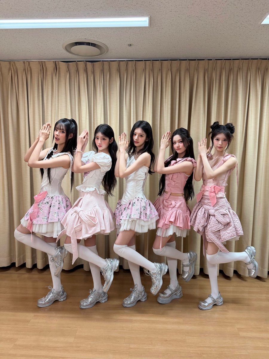 illit__wonhee's tweet photo. https://t.co/IrNtoHyfII