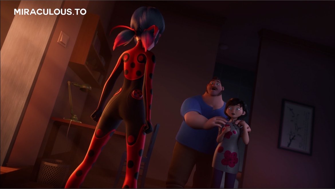 taysaugust's tweet photo. #MLBS6Spoilers 
what do you mean we got a renabug unification, lila infiltrating marinette’s house, marichat crumbs AND AN IDENTITY REVEAL ALL IN ONE EPISODE?!? https://t.co/1tfxy2nDro