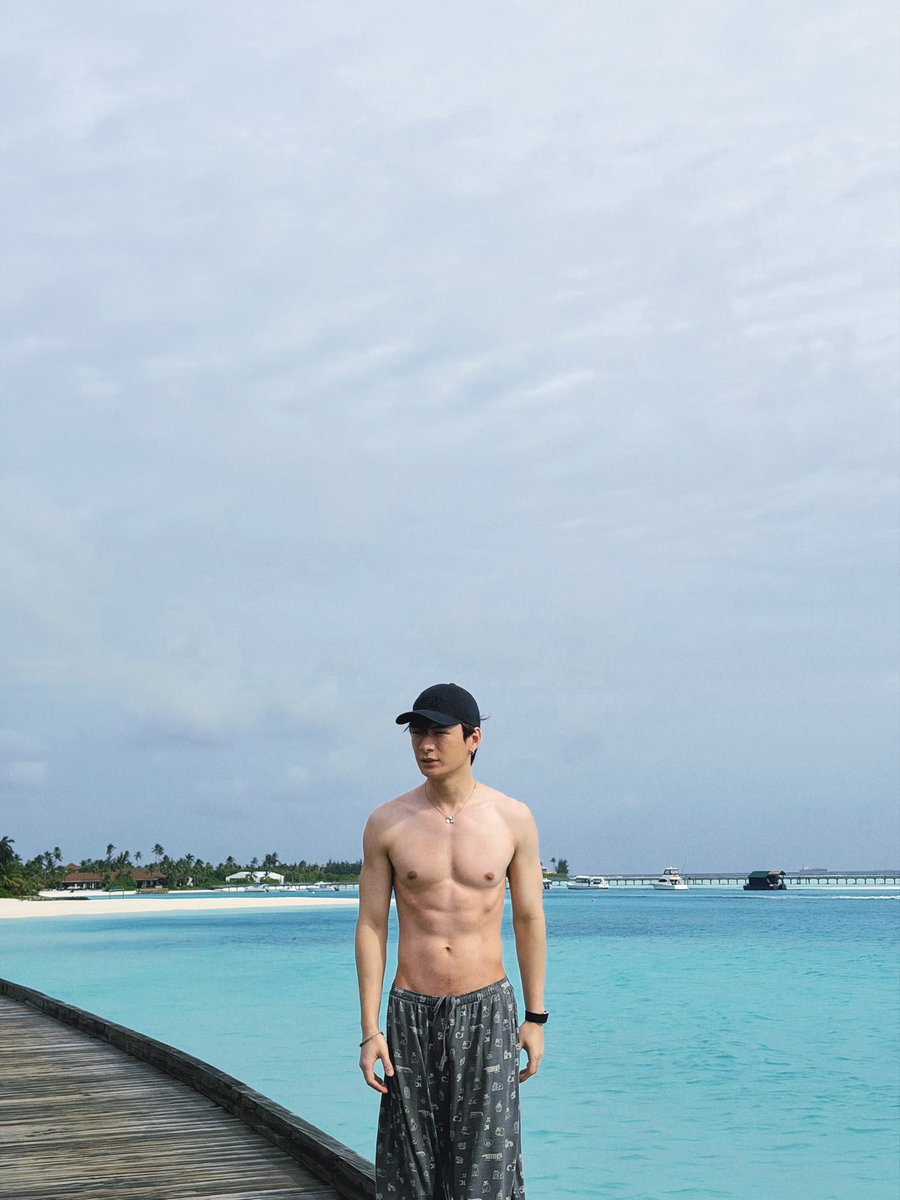 kristtps's tweet photo. 🤪 https://t.co/77MNSyGvQL