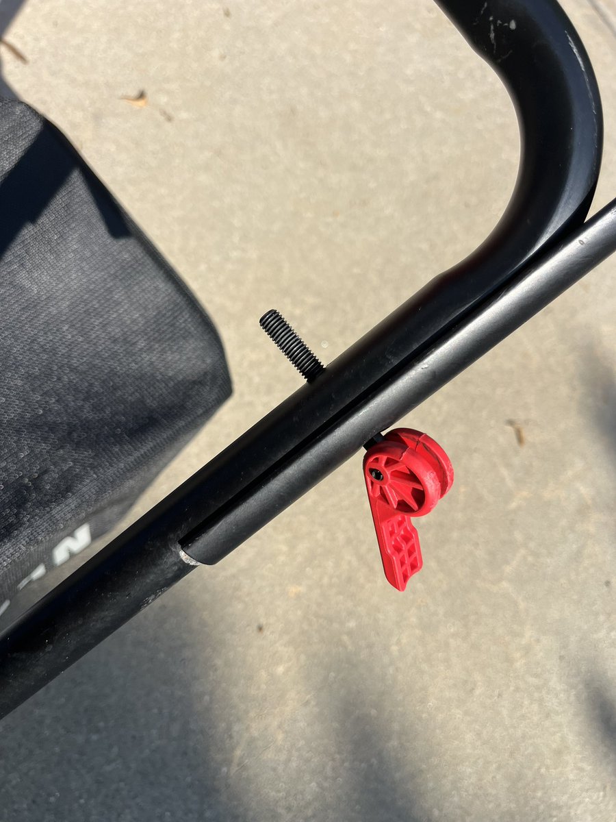 rcat1122's tweet photo. Disappointed with CRAFTSMAN’s customer service. My mower issue isn’t major, but after multiple contacts, it’s still not resolved. The after-sales support has been slow and unhelpful. I expected much better from this brand. #CRAFTSMAN #CustomerService https://t.co/oIfvzljO0K