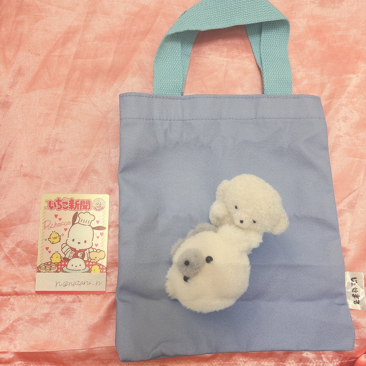 nataru_n's tweet photo. 【交換】じょせまる ミニトート

(譲)B

(求)C

郵送、日時によっては神奈川〜都内手渡しの交換可能です(郵送優先)
ピンポイントのため難しいとは思いますがお心当たりのある方がいましたらお声がけ下さい https://t.co/O3hLjkdazX