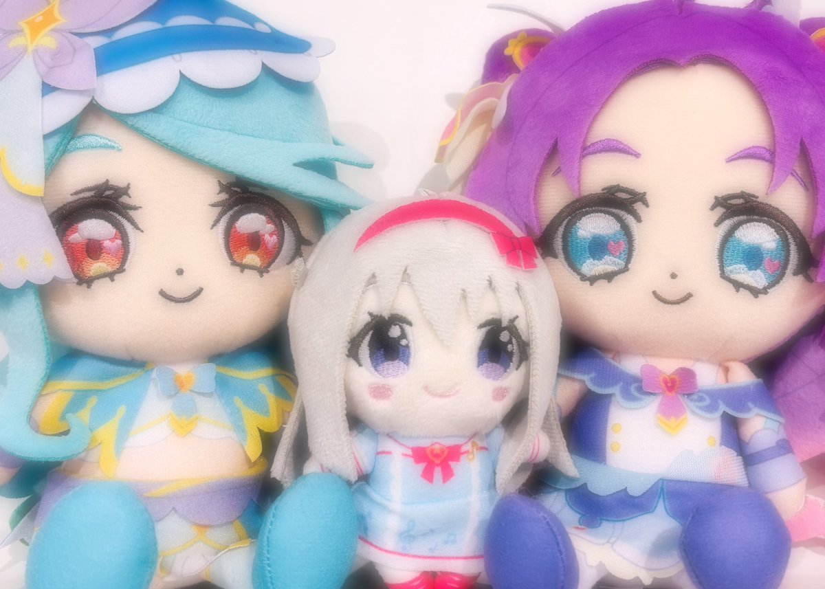 kanaruhanon's tweet photo. #うちのハノぬい
キュアエクレールさま&amp;キュアアンサーさまとのグリーティングタイム── https://t.co/viBRkEGDh1
