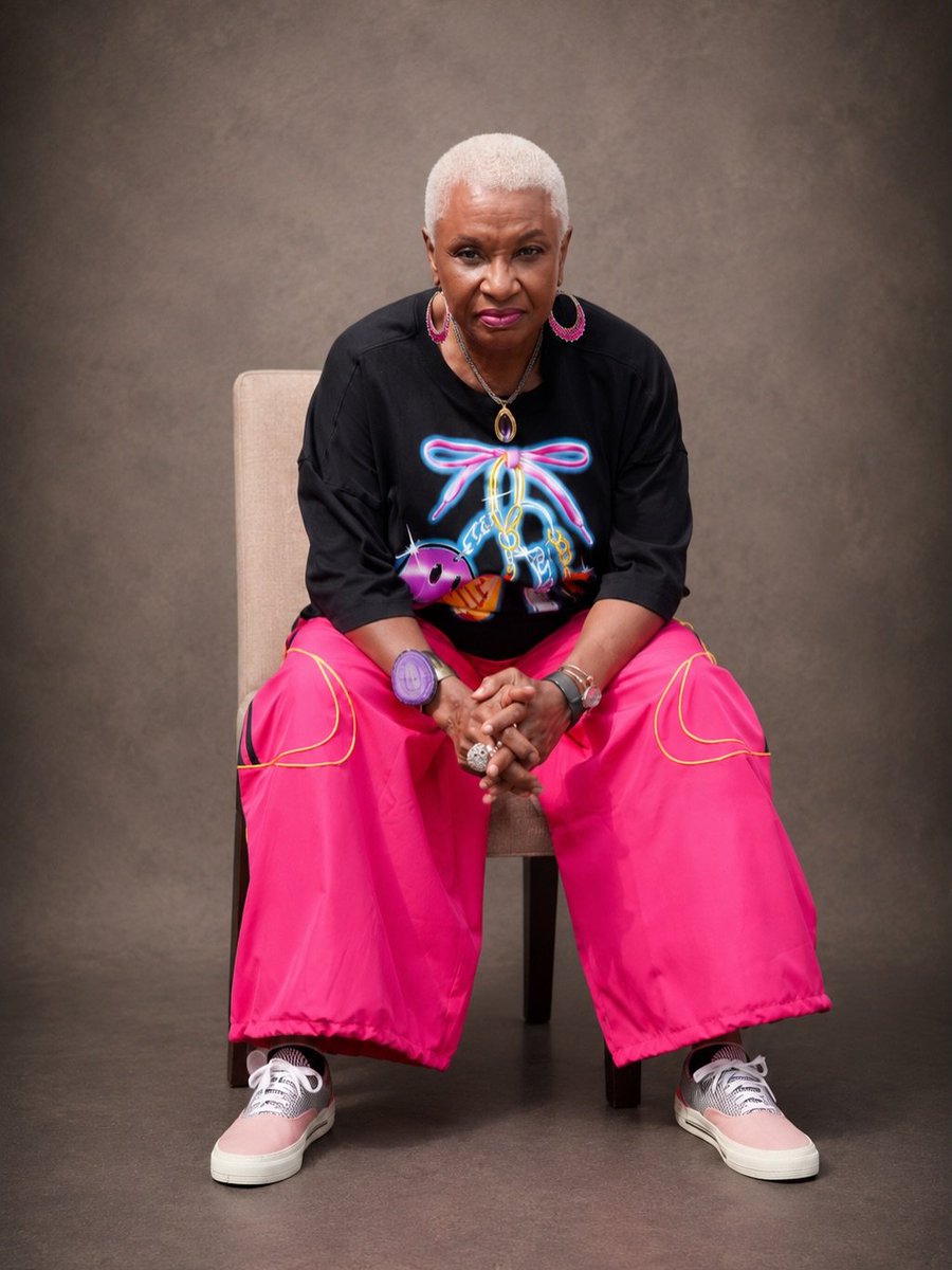 Maazijnr's tweet photo. Grandma decided to slay today with this amazing outfits and aura. https://t.co/hubC6Sl6Ko