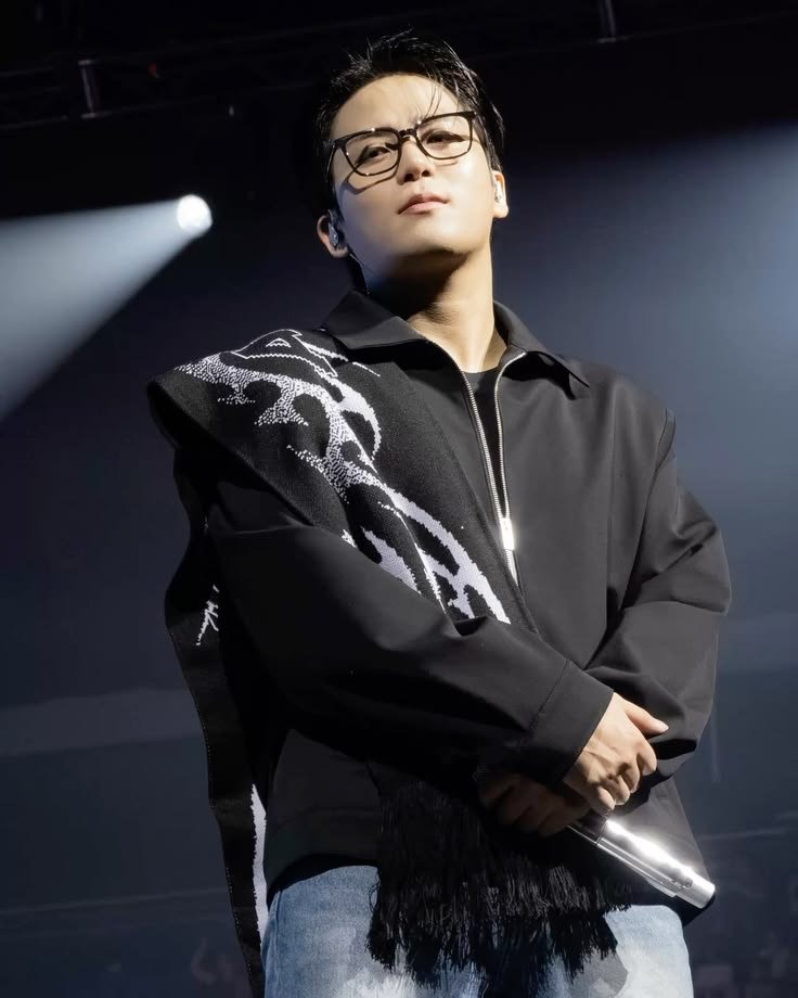 darknxghtfall's tweet photo. ༄

ㅤ ㅤㅤㅤㅤㅤ⋆  ɴᴇᴡ ᴜᴘᴅᴀᴛᴇ 📸ㅤ

ㅤ𓆩☾𓆪 𝘛𝘩𝘦 𝘩𝘰𝘵𝘵𝘦𝘴𝘵 𝘯𝘦𝘳𝘥 𝘺𝘰𝘶 𝘸𝘪𝘭𝘭 𝘦𝘷𝘦𝘳 𝘴𝘦𝘦𝘯 𖤐

 ㅤㅤㅤㅤㅤㅤㅤㅤㅤㅤㅤㅤㅤㅤㅤㅤㅤㅤ⋆ https://t.co/Pjx4Q7xJCq