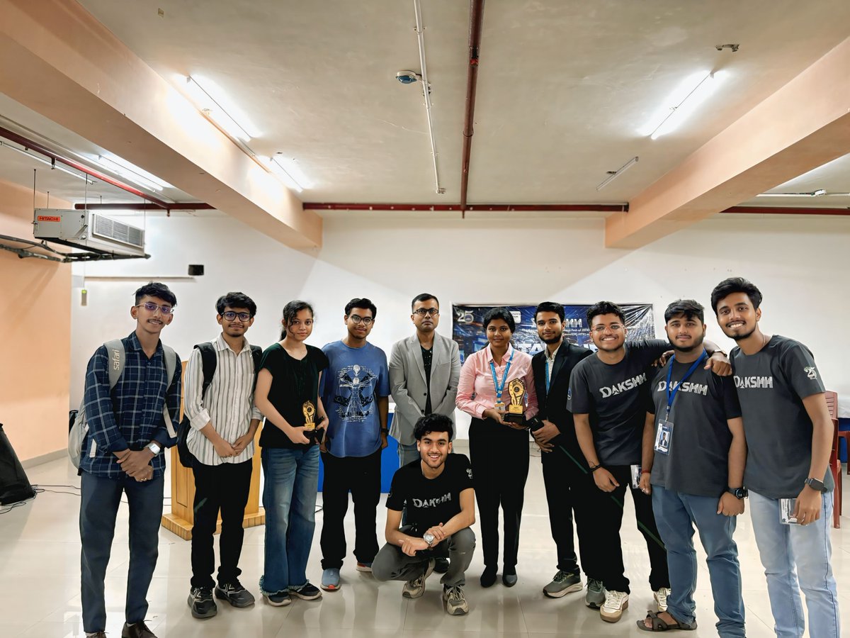 iic_hitk's tweet photo. Startup Expo 2026, held during DAKSHH 2026, celebrated innovation, entrepreneurship, and student-led ideas.
Organized with IIC-HITK, EDC-HITK, and IQAC-HITK, the event provided a platform for aspiring entrepreneurs to showcase innovative startup . https://t.co/YFFsBOkz6d
