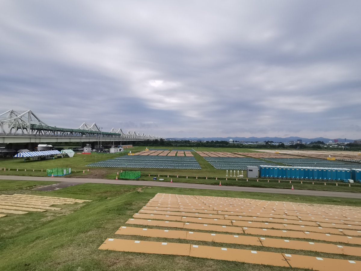 usertabibito's tweet photo. 長岡花火の会場を覗いてきました
A会場(長岡駅側)です
#長岡花火 https://t.co/2suUKKfW8w