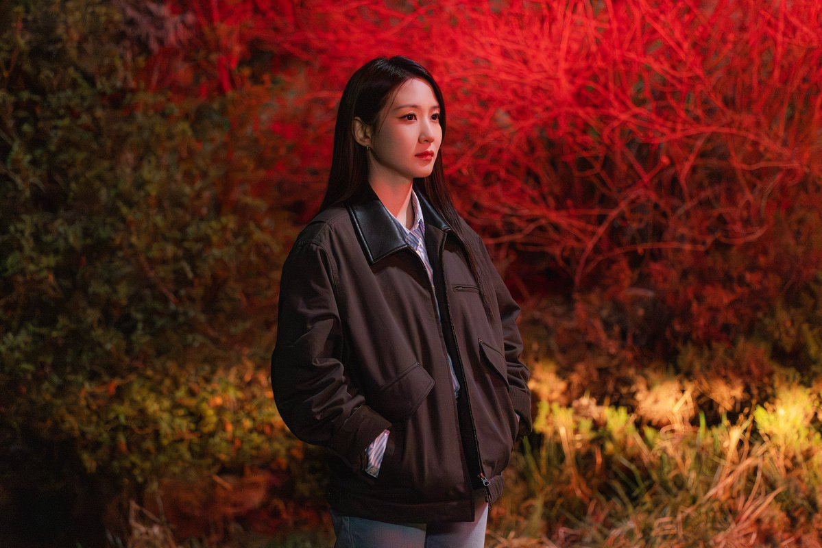 NAMOOACTORS2004's tweet photo. [#NEWS] 박은빈, 귀신 의뢰 해결하다 살인마 표적…긴장감 최고조(오싹한연애)
▶ https://t.co/Zwfd8pC9wd

#박은빈 #오싹한연애 #PARKEUNBIN #SpookyinLove https://t.co/oOwDU493it