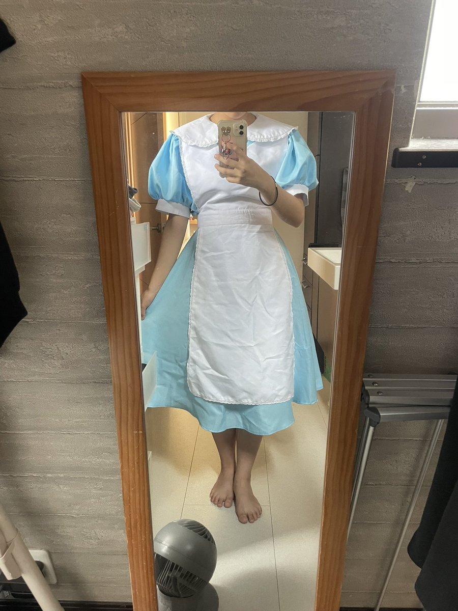 L_cos06's tweet photo. アリス衣装届きましたー https://t.co/b1paCjXFv1