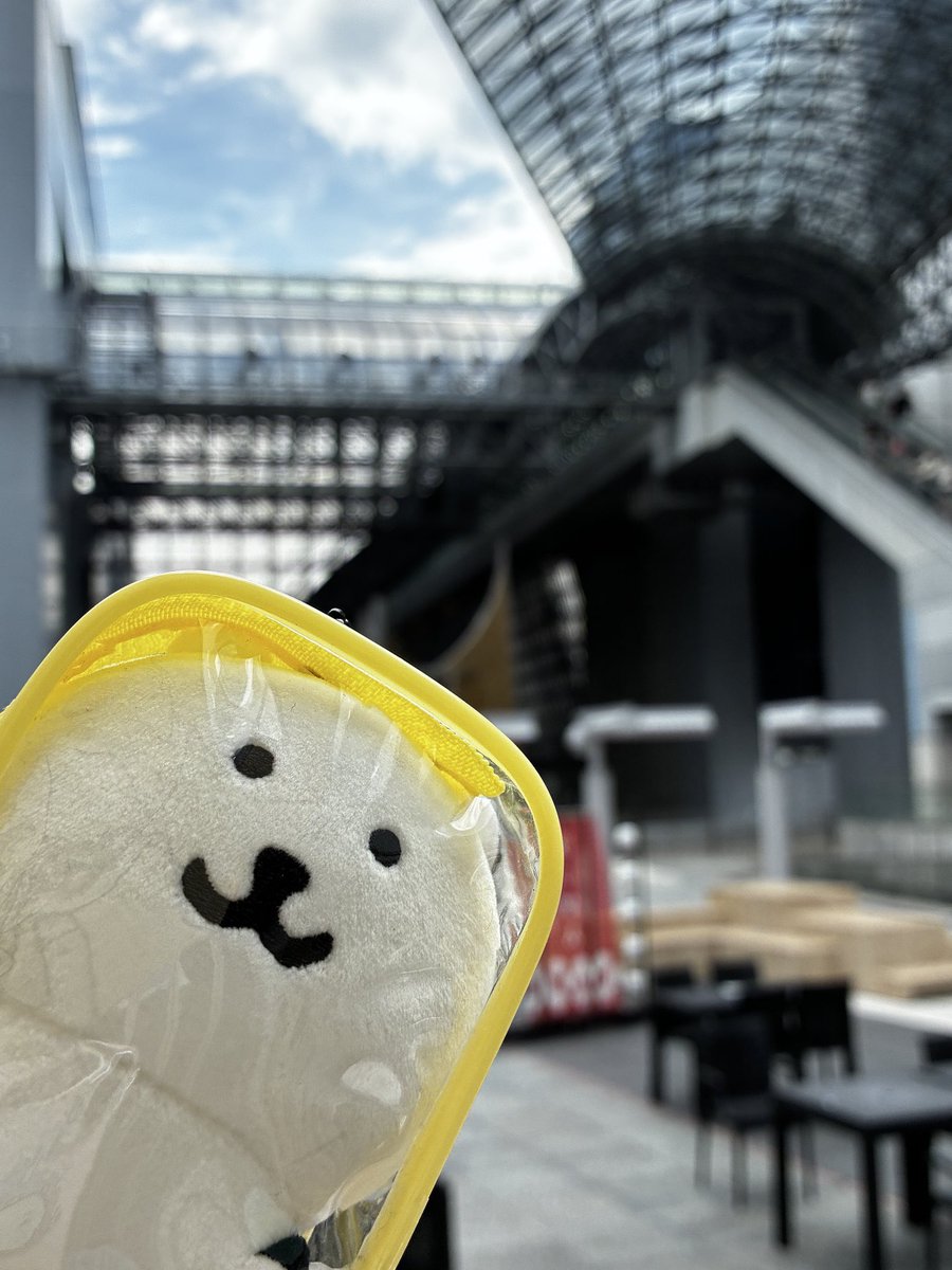 31ran03's tweet photo. 旅先の想定外はつきものだ、と、かき氷キメるんまたちよ https://t.co/8qmYwjnGF6
