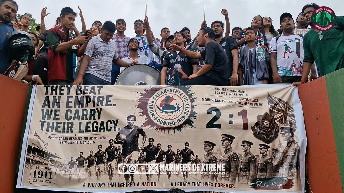 MdxOfficial2018's tweet photo. THEY BEAT AN EMPIRE.
WE CARRY THEIR LEGACY.💚❤
#JoyMohunBagan 👑
#GreenMaroonloyalUltras 😈
#MohunBagan #Mdx 💥
#UltrasMohunBagan 🟢🔴 https://t.co/rossSBVOM2
