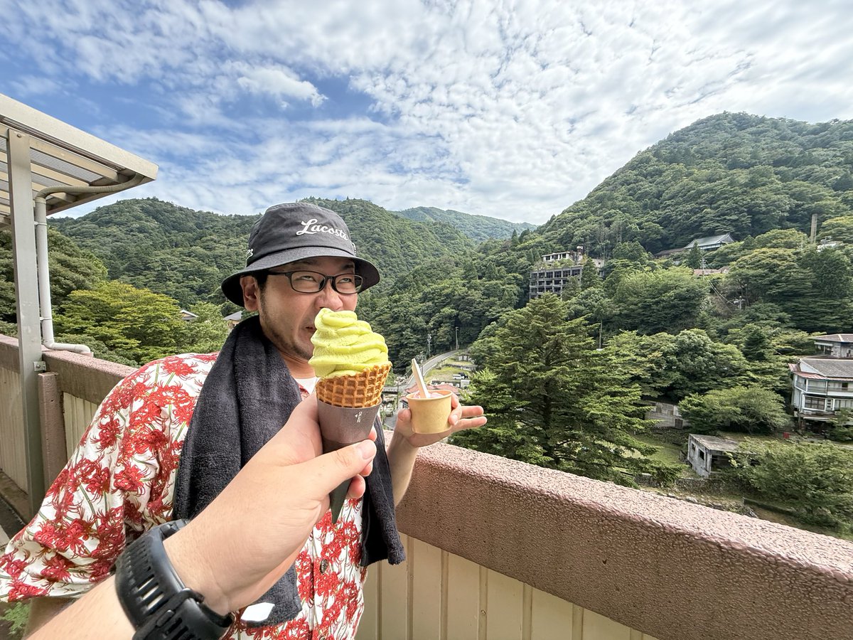 mobgawa's tweet photo. ソフトクリームです https://t.co/ZTP2OVVybm