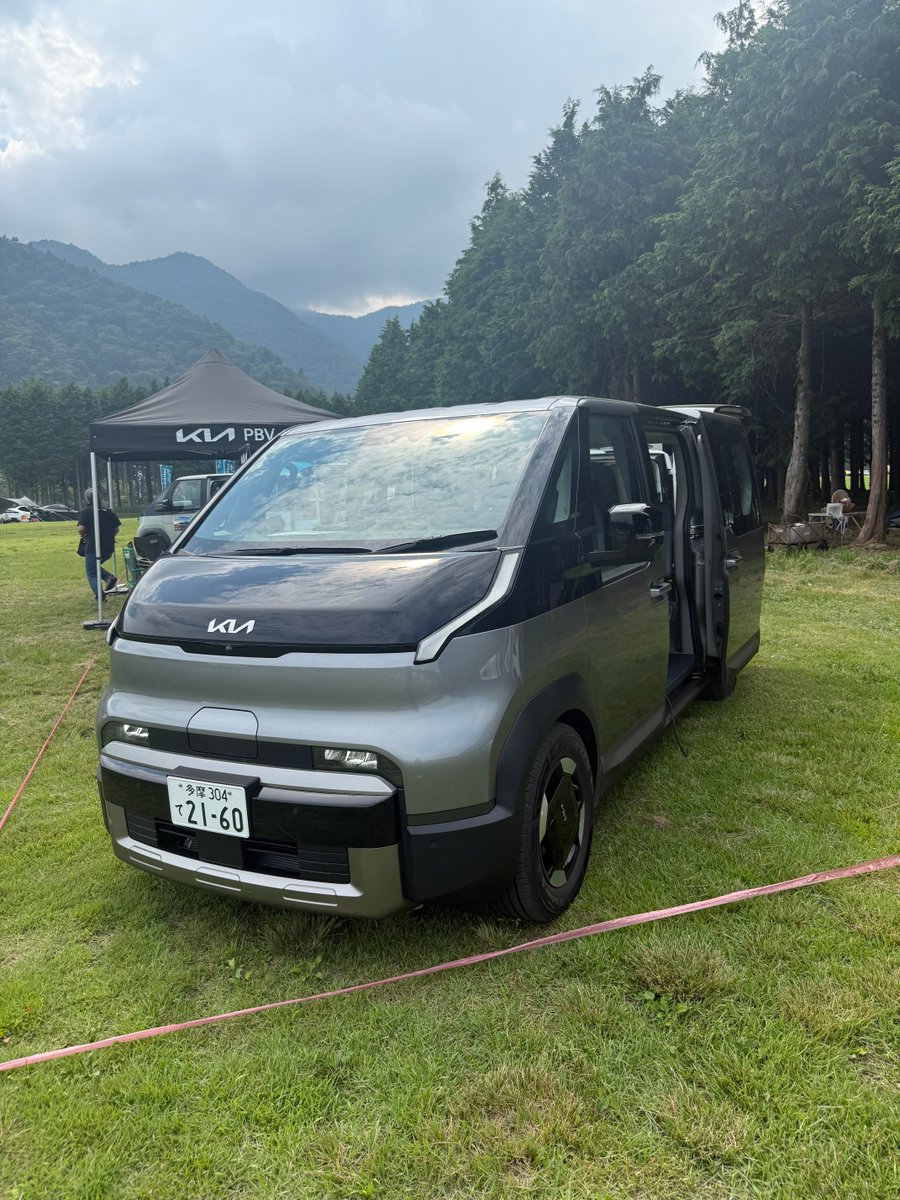 Hiro@tesla_model3 tweet media