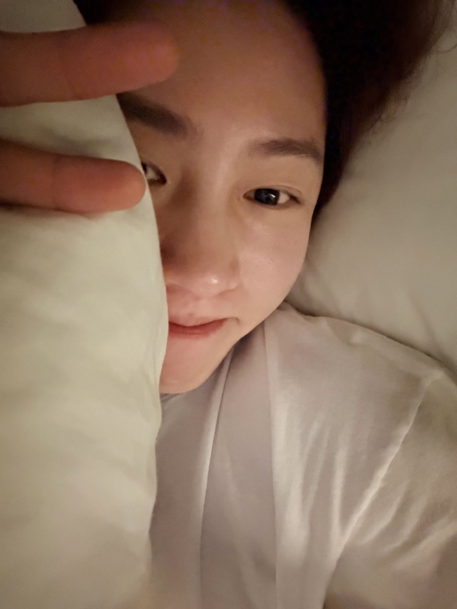 bbs_woon's tweet photo. 하성운 쌩얼 너무 사랑함 https://t.co/3U8pR2Ml0V