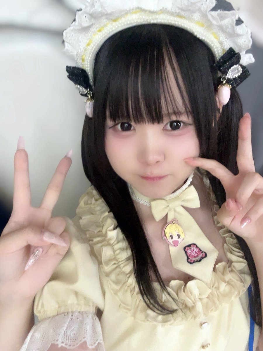 utadayo_HeaRTS's tweet photo. おきゅいん！みるさんの手✌️ https://t.co/McT3hkM7Rq