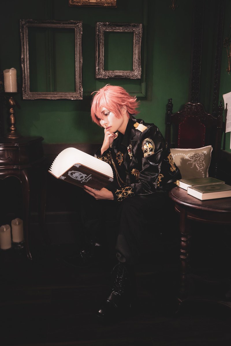cragicos's tweet photo. コスプレ⚠

こそこそ台本とか読み返しちゃったりしてね https://t.co/eOa7LBpMf1