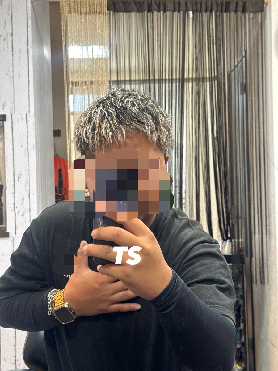 M855688's tweet photo. ゲイあるある髪切った報告www https://t.co/GVNlw2BRfs