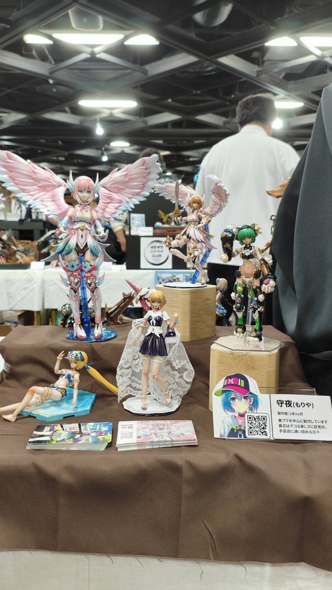 moriya_kyu's tweet photo. コミケに落選した勢いで申し込んだ
初めての模型展示会

初心者ながら自分の好みのままにキラキラにデコった美プラを色々と展示していますので、良かったら感想をいただけると嬉しいです

2日間よろしくお願いします
#よかも7 https://t.co/u5tJocB8v2