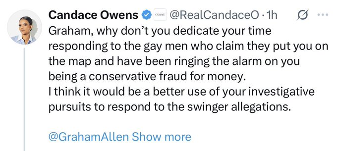 DavidsFiles's tweet photo. Why did she marry a gay man? https://t.co/ENUFc36INE