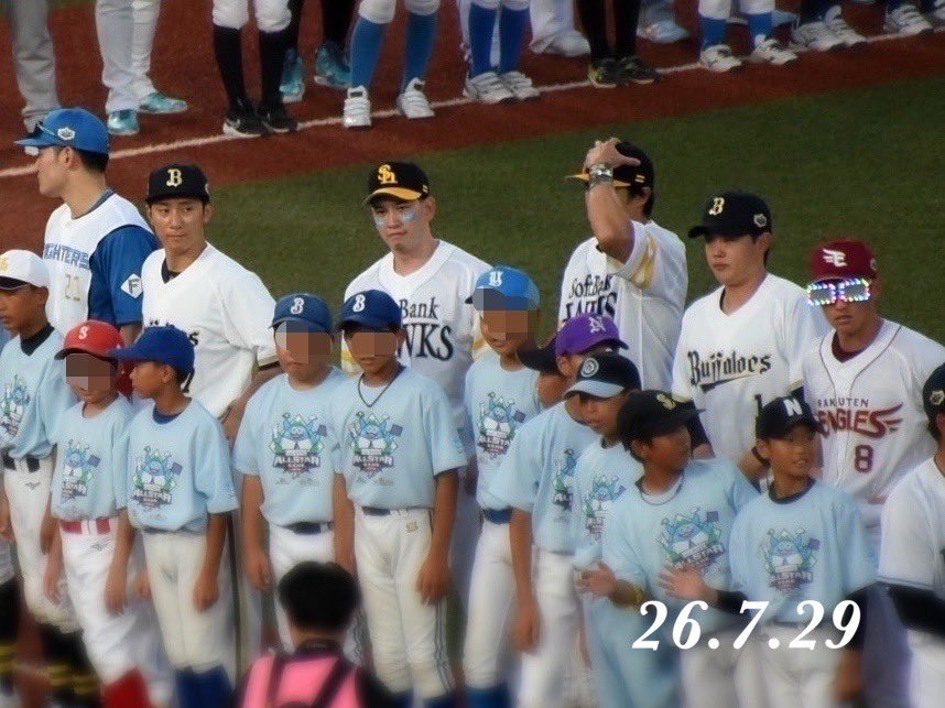 HappyStar003's tweet photo. 26.7.29 プロ野球オールスター@富山🐟✨️
 りょま兄さん、2安打1打点でご機嫌やったし、エスピも真夏の祭典楽しんでた☺️👏🏻✨️
#Bs2026
#西川龍馬
#アンダーソン・エスピノーザ
#orixbuffaloes
#20260729 https://t.co/HN76PLijv0