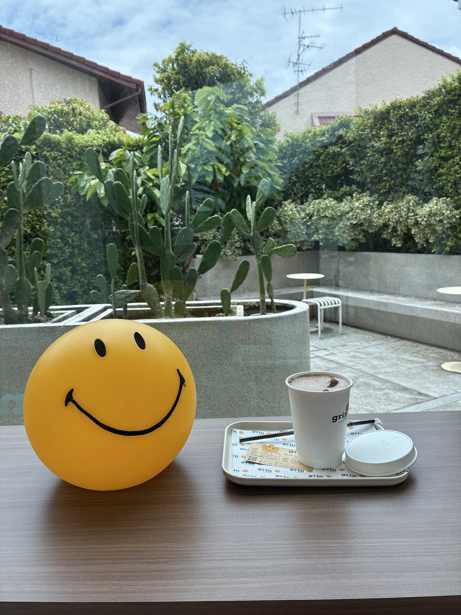 belonginbed's tweet photo. grin :) specialty chocolate cafe

kamphaengphet &amp; tak 75%
medium body โน้ตเป็น chocolatey + almond + dried fruit + hint of banana

หอมถั่วนิดๆ มีรสกล้วยปะแล่มๆจริงๆ!55
อมเปรี้ยวจางๆ อร่อยน่ารัก รับ 60/40 https://t.co/S0NEDOT4MV
