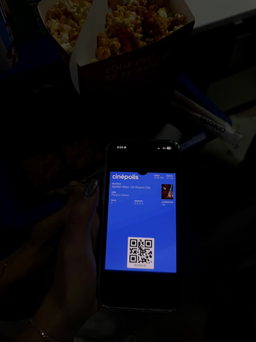 anycmltc's tweet photo. Ya tengo elegido cual va ser nuestro próximo destino https://t.co/3FKU37F2xD