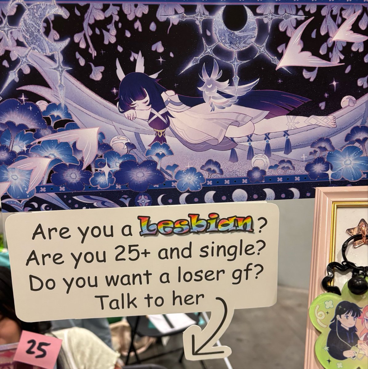 UniSonoda's tweet photo. i hope this girl at the artist alley finds her future wife https://t.co/BiRJk3Dycp