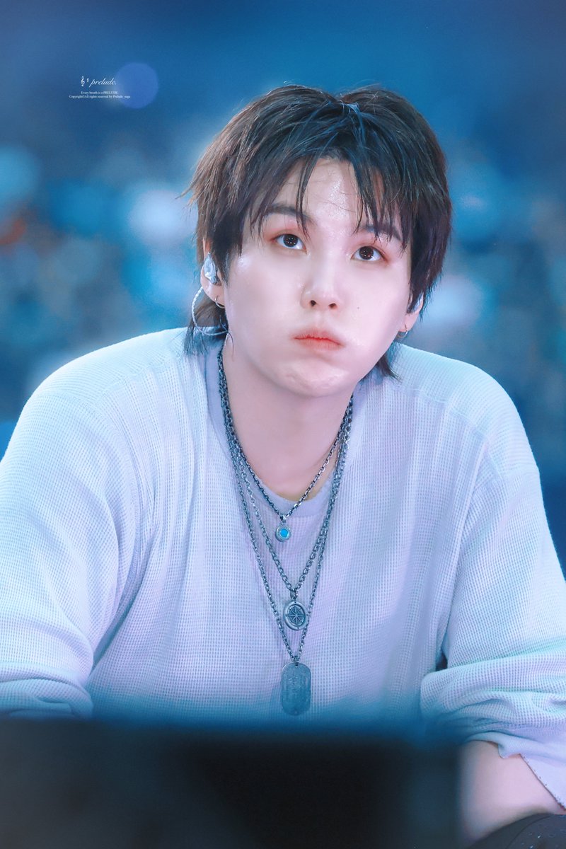 DBalmiki34117's tweet photo. WE LOVE YOU YOONGI 
WE ARE PROUD OF YOU YOONGI 
OUR LOTUS FLOWER MIN YOONGI
#SUGA #AgustD #슈가 #방탄소년단슈가 #BTSSUGA #シュガ https://t.co/FrWPowh5yo