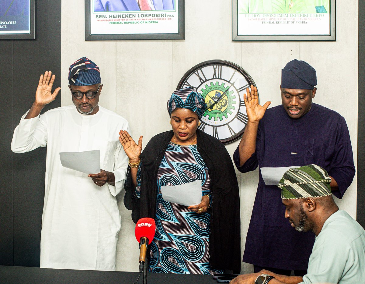 OfficialNCDMB's tweet photo. The Executive Secretary of the Nigerian Content Development and Monitoring Board (NCDMB), Engr. Felix Omatsola Ogbe, FNSE, yesterday inaugurated the Nigerian Content Intervention Fund (NCIF) Equity Investment Scheme Investment Committee at the Board’s Liaison Office in Lagos, in collaboration with the Bank of Industry (BOI).

The Investment Committee is responsible for providing strategic oversight of the NCIF Equity Investment Scheme by conducting thorough reviews and due diligence on investment applications, assessing their commercial viability and alignment with the objectives of the Nigerian Content Development Fund, and making recommendations for investment approvals. The Committee will ensure that only qualified, credible, and high-impact indigenous companies with strong growth potential benefit from the Scheme, while upholding transparency, accountability, and prudent fund management to promote sustainable growth across Nigeria’s oil and gas value chain. 

#NCDMB