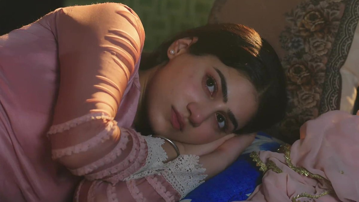 sillychiliez's tweet photo. loved these shots!

#tujulietjattdi #heewab https://t.co/0OcCJzud3n
