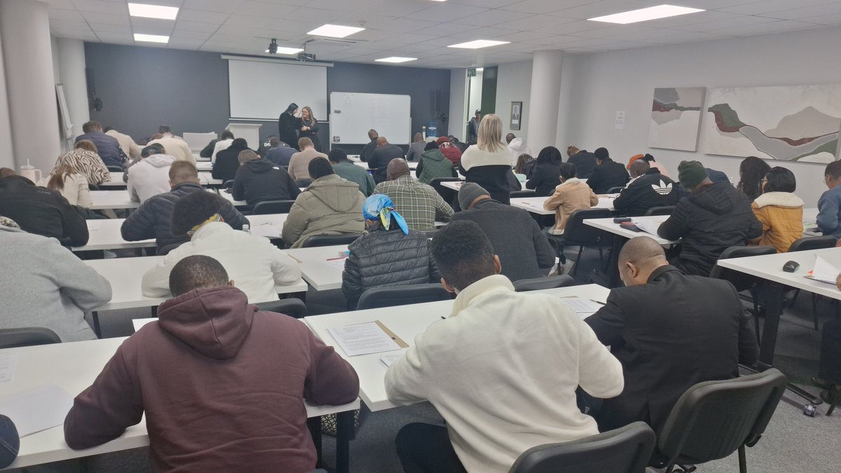 PretoriaBar_'s tweet photo. The Entrance Exam for the 2027 Pupillage intake has commenced.
#Pupillage #Advocate https://t.co/V0ClGw2wCi