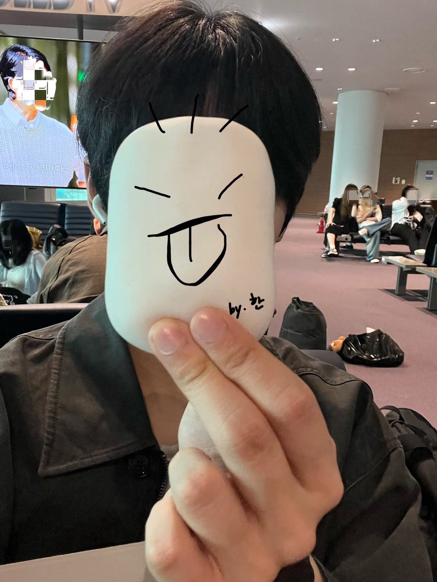 hanwooville's tweet photo. π¬ #hanwoo wvdm
>π·< by. ν
#λ°ν #PARKHAN #μμ μ° #SEOJEONGWOO #νμ°μ¦ #HANWOOVILLE https://t.co/1ec4o9r6Pd