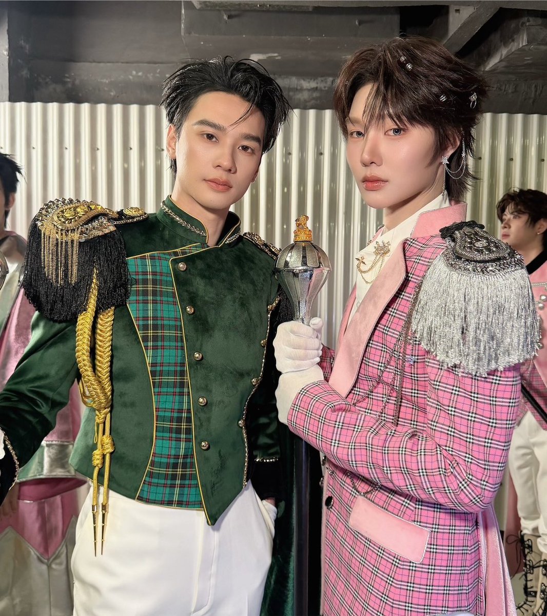 poreverqin's tweet photo. THEY ARE SO PRETTY IM NOT FINE IM GAGGED

DOMUNDI SPORTS 2026
#DMDSportsDay2026 https://t.co/yb2RGUQKEb
