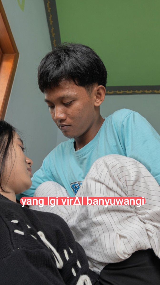 crblos's tweet photo. Ini yang viral banyuwangi
https://t.co/r3EpxrVgoE https://t.co/UOp2YUCVzp