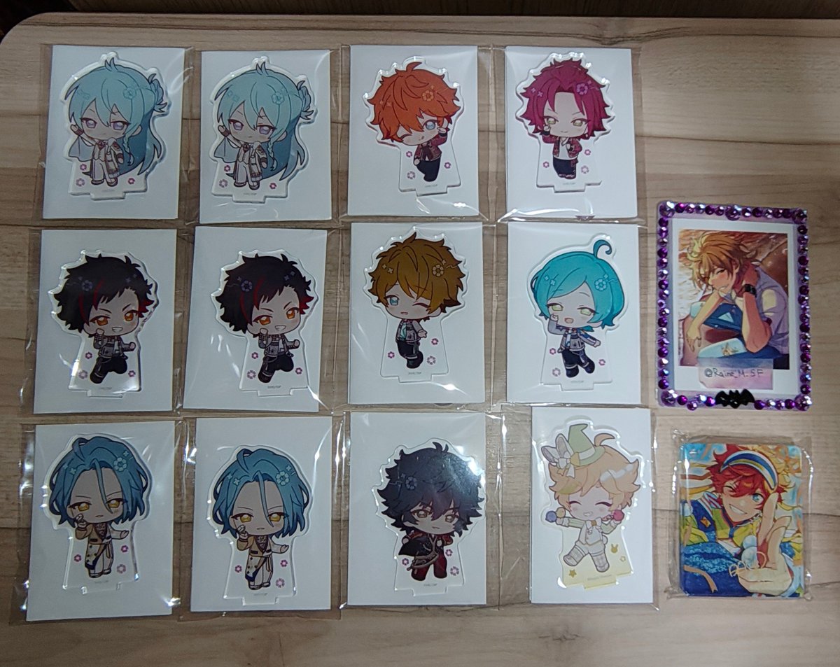 Raine_M_SF's tweet photo. 【交換】アニカフェ あんスタ スタフォニ イースター アクスタ コロッタ チケット型キーホルダー

譲
渉 桃李 スバル 真緒 鉄虎 翠 奏汰 HiMERU 陣/宙

求
ア:薫＞斑 こはく 千秋 司/零
コ:薫(Vol.6[感謝祭柄]上限なし＞アクアリウム1)
チ:薫
→ https://t.co/jSAljAXbvd