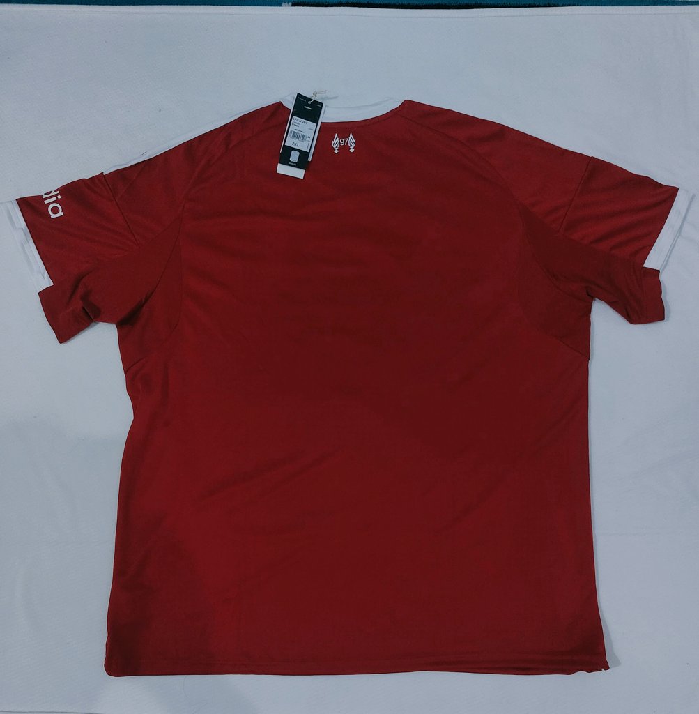 lnwlf_exe's tweet photo. #Jersey4Sale @Jerseyforum 

Liverpool Home 2025/2026
Size 2XL Eropa (P: 81 - L: 63)
Original • BNWT

Rp. 600.000 (NEGO)
WA: 081333175348 https://t.co/oAOutH1Blf